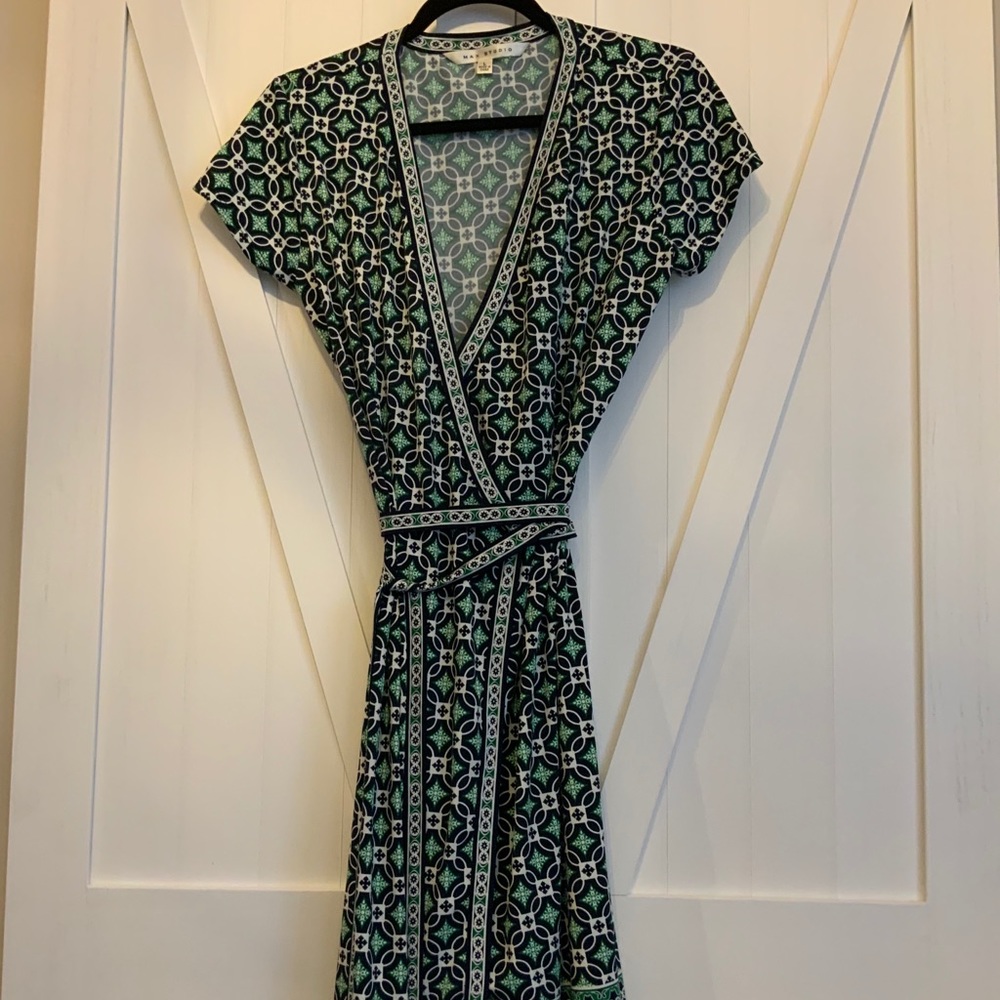 Max studio wrap dress